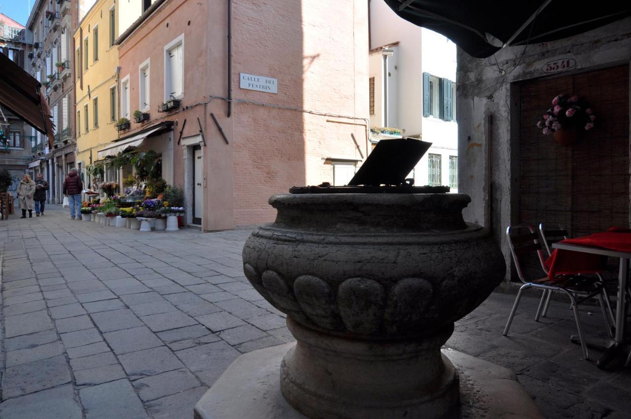 Cozy Apartment Near Rialto Bridge/ St.Mark Square Venesia Bagian luar foto