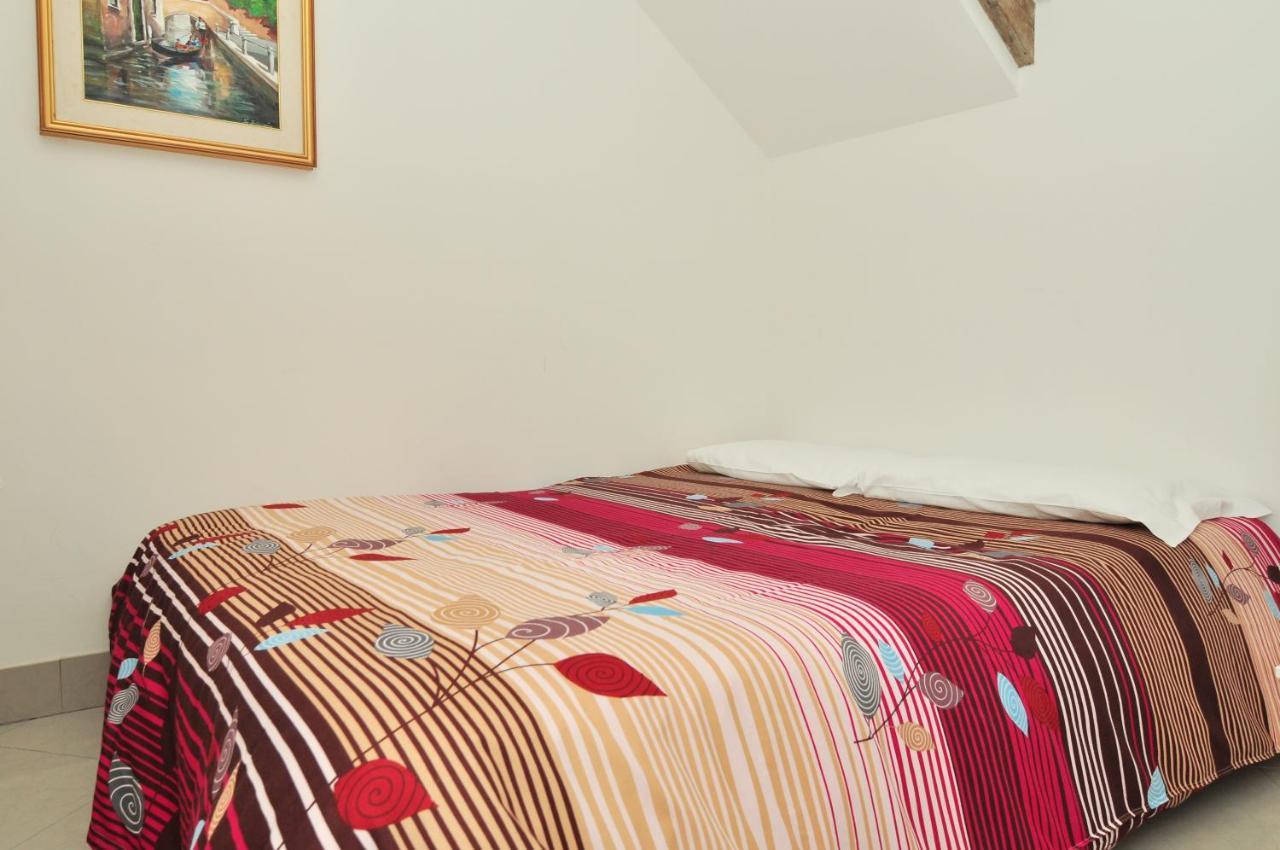 Cozy Apartment Near Rialto Bridge/ St.Mark Square Venesia Bagian luar foto