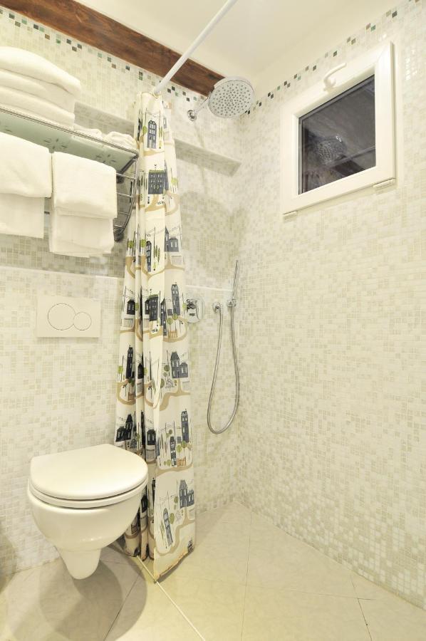 Cozy Apartment Near Rialto Bridge/ St.Mark Square Venesia Bagian luar foto